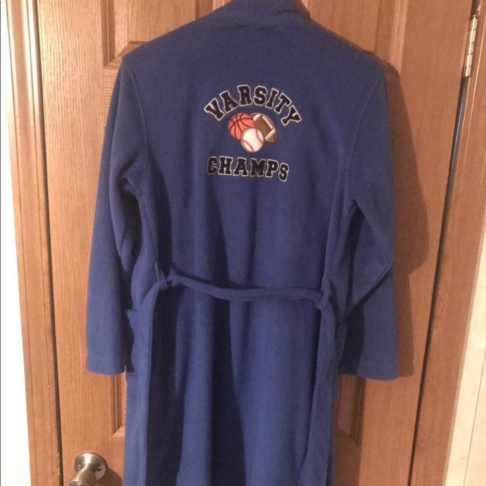 Kid’s Sports Robe Sz XL NWOT